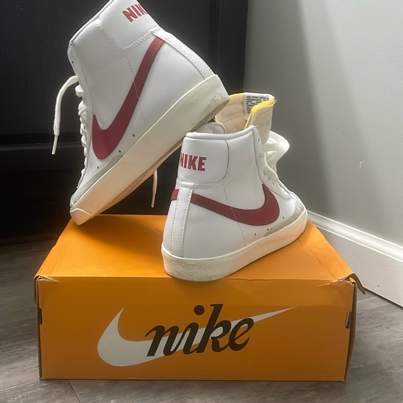 Nike Blazers size 12 worn once! - Picture 1 of 3